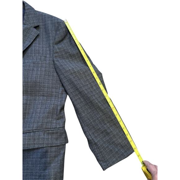HUGO BOSS 38S Black Plaid "The James4" 100% Wool Hopsack Blazer $595 Sport Coat - Picture 11 of 16